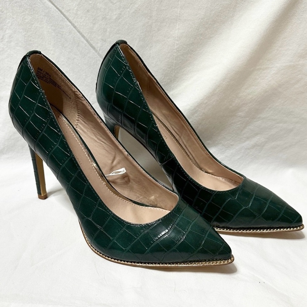 BCBGeneration Dark Green Croc-Embossed Heels